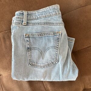 Levi's Women's Straight Leg Jeans in Light Blue